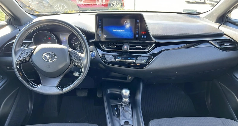 Toyota C-HR cena 86900 przebieg: 57884, rok produkcji 2017 z Ujście małe 352